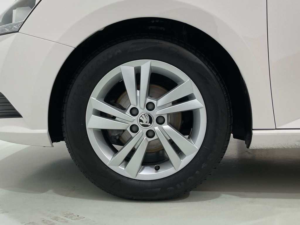 Imatge del vehicle 8