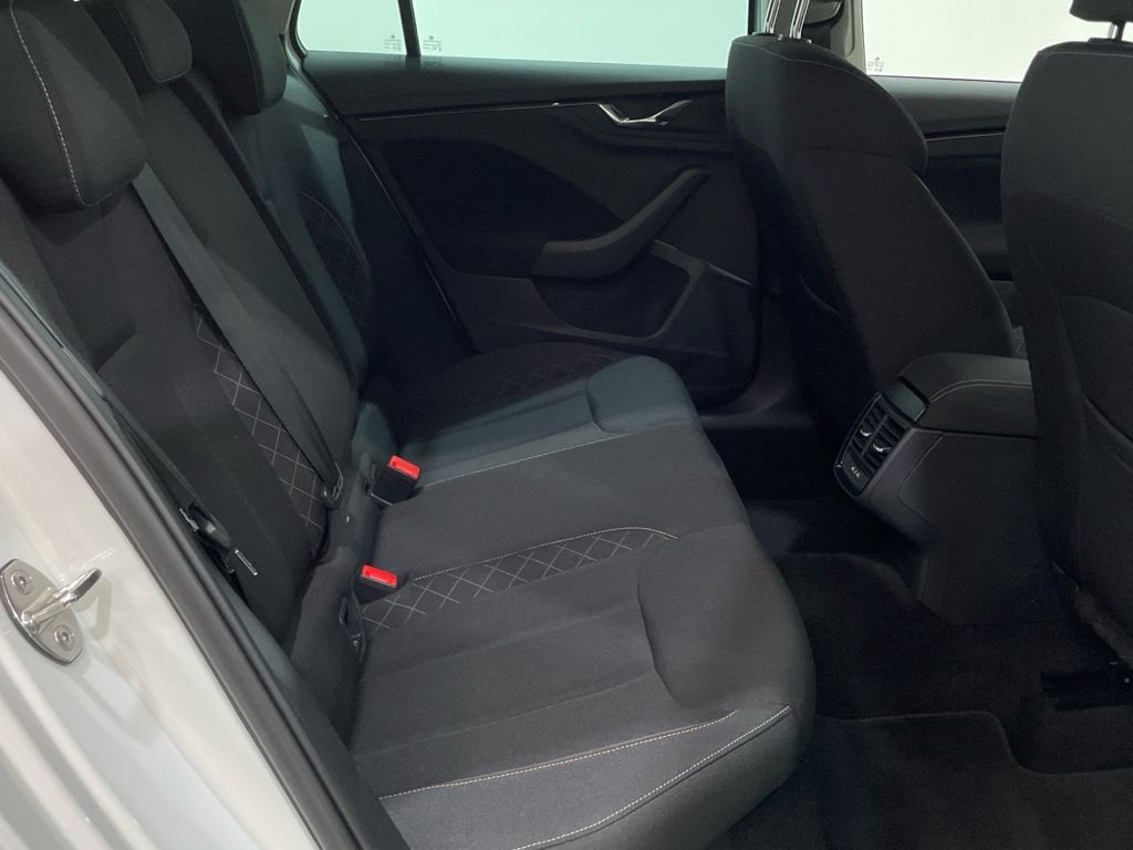 Imatge del vehicle 6